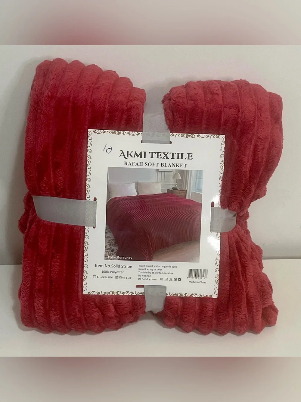 Burgundy Rafah Soft Blanket